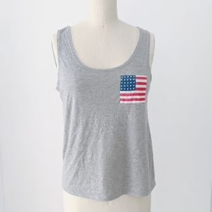 Patriotic American flag pocket grey tank top